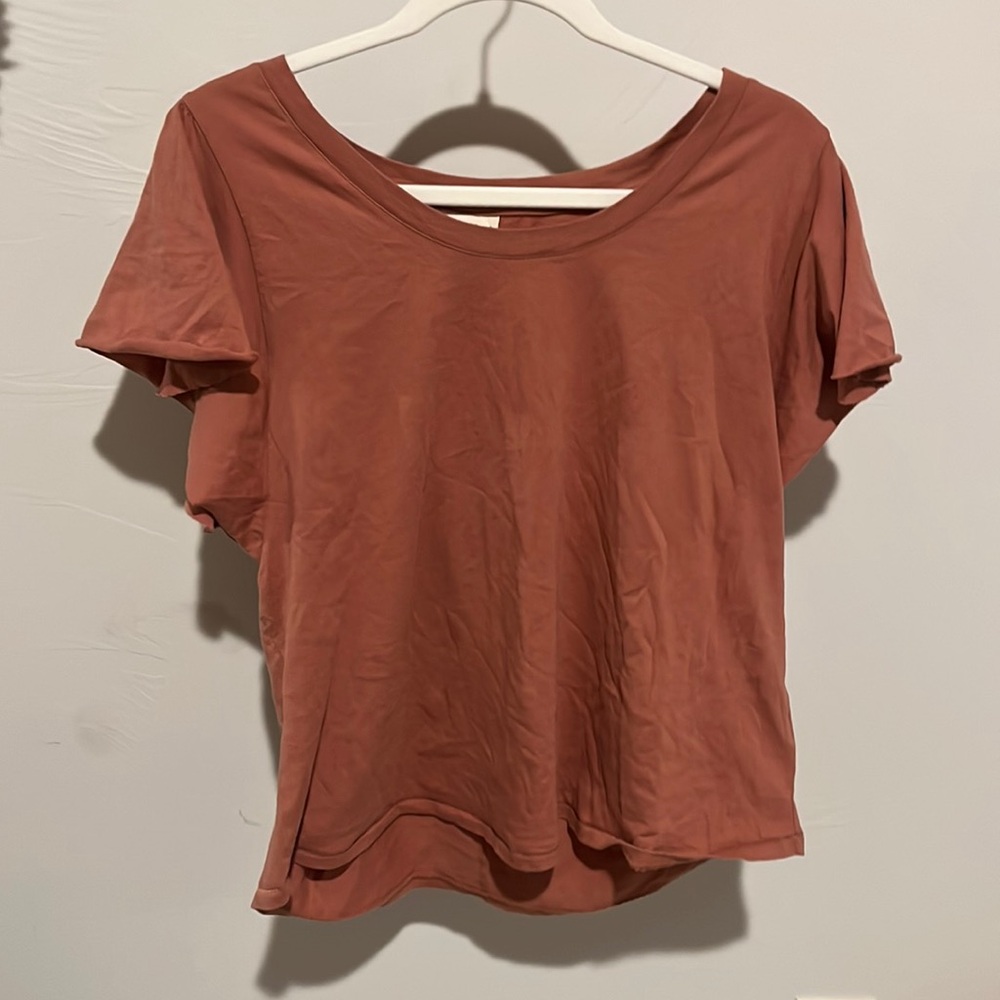 Universal thread top